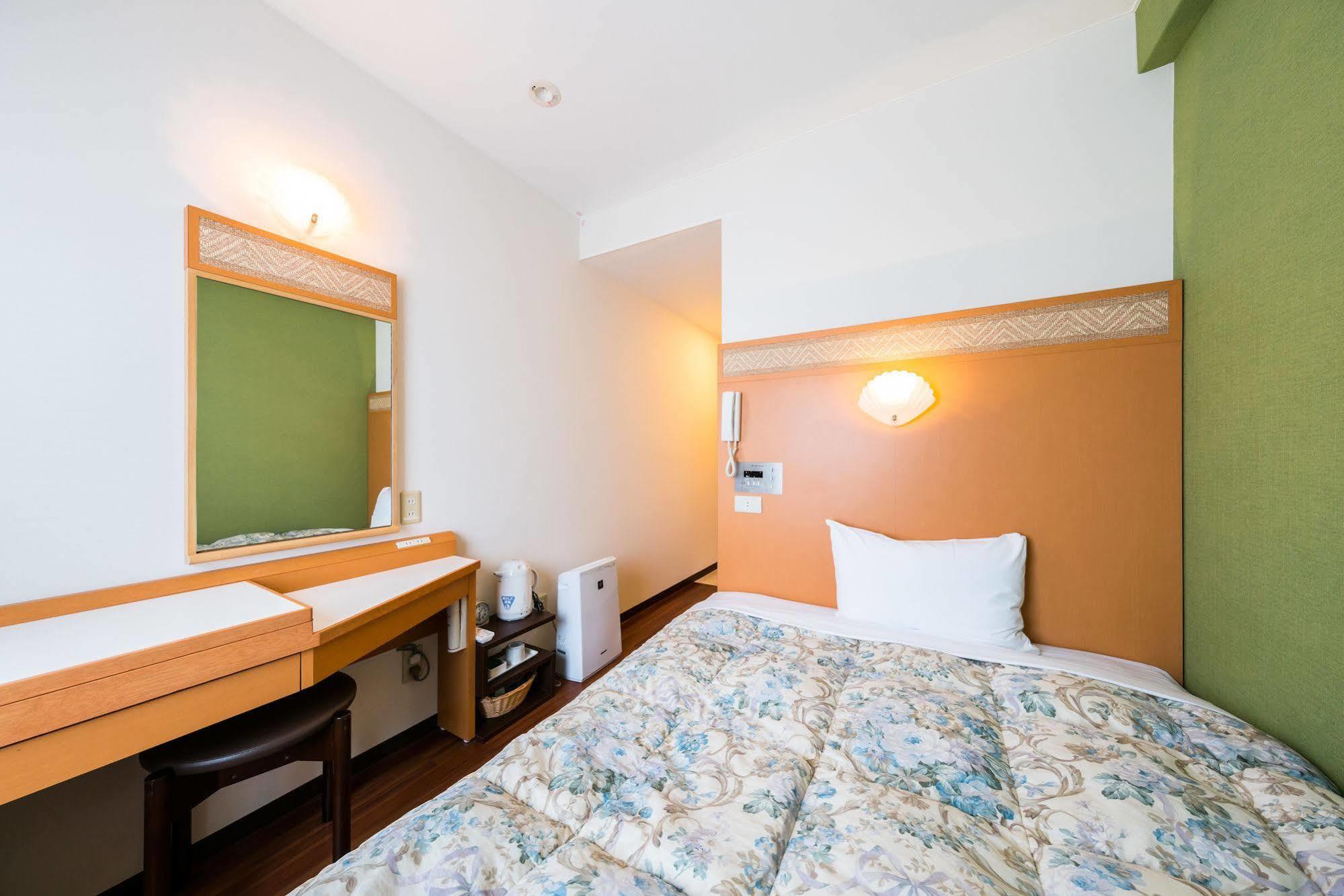 Ishigaki  Super Hotel Ishigakijima מראה חיצוני תמונה